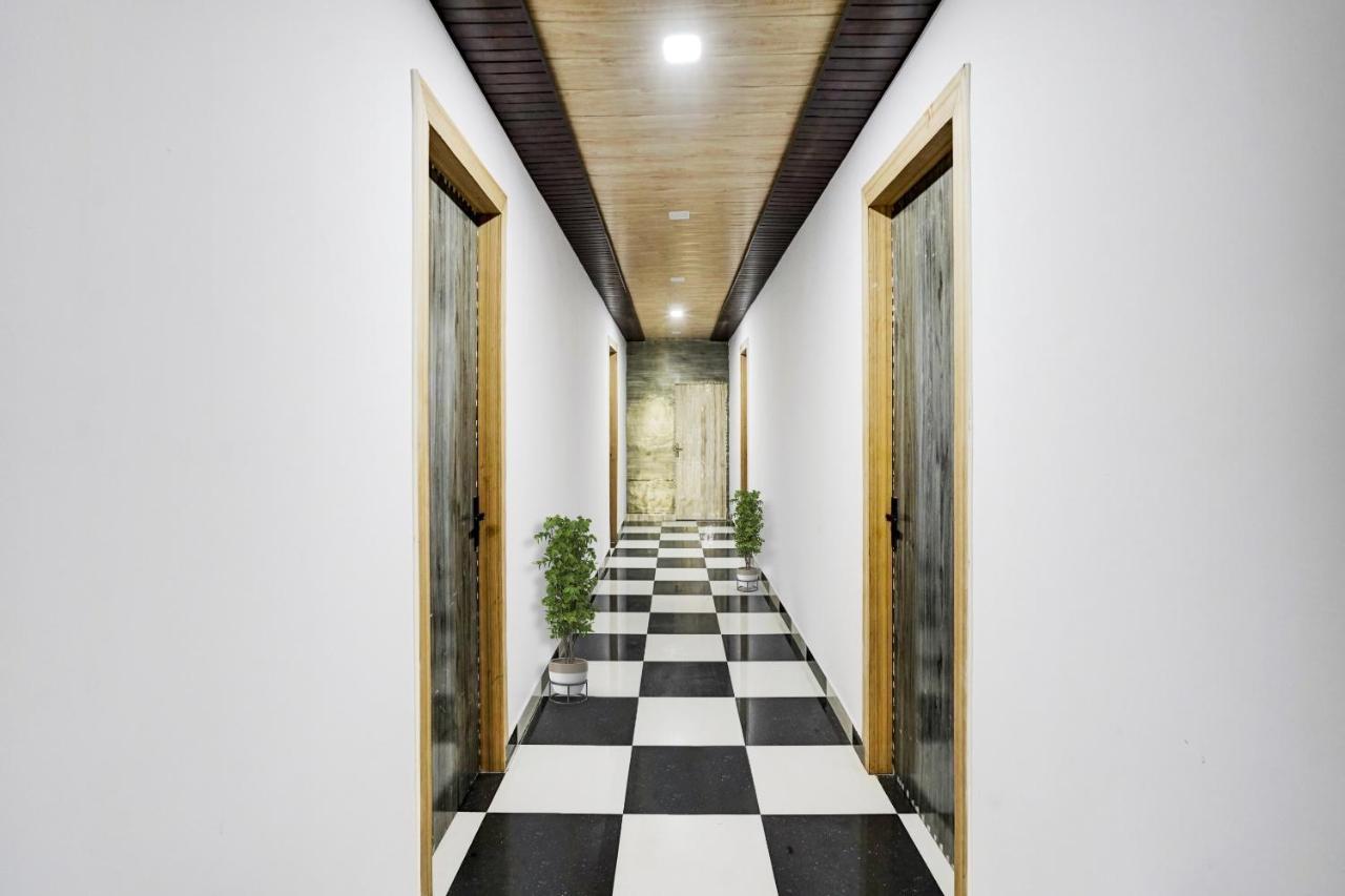 Collection O Love Garden Hotel Ghaziabad Exterior photo